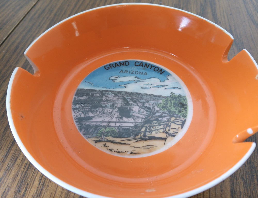 Grand Canyon Arizona Ceramic Orange And White Ashtray